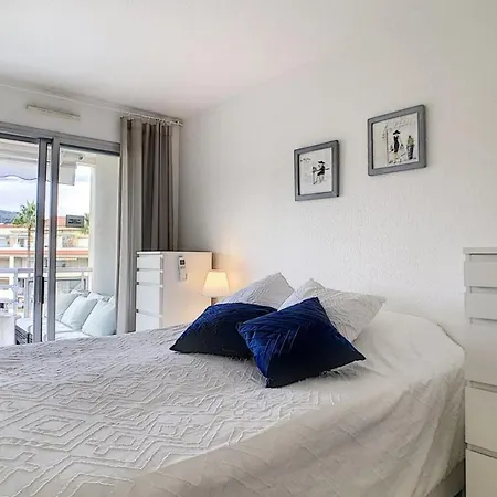 アパート One-Bedroom Apartment By The Sea In Juan-Les-Pins